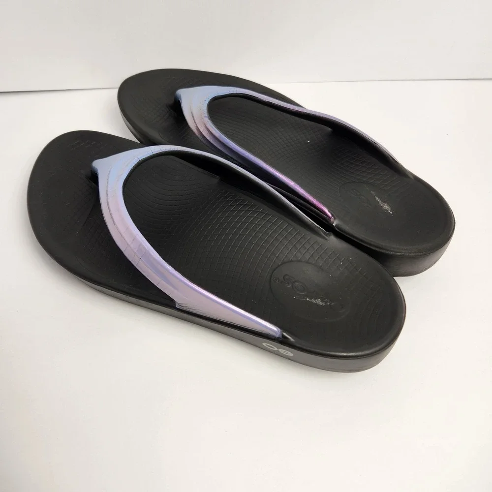 Oofos Oolala Women's Luxe Frost Sandals Size W9 - Picture 2 of 9